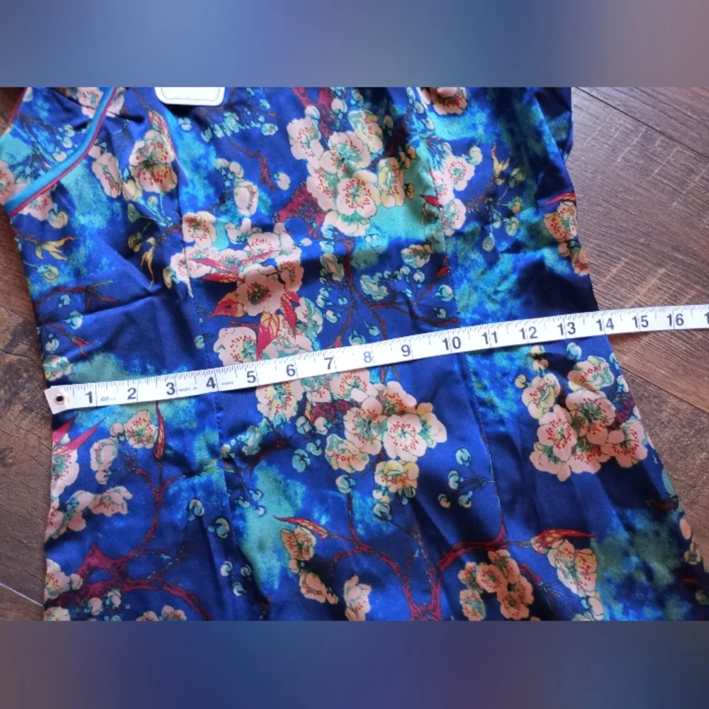 Beth and Brian Qipao blue floral Japanese dress  size L - Picture 8 of 10